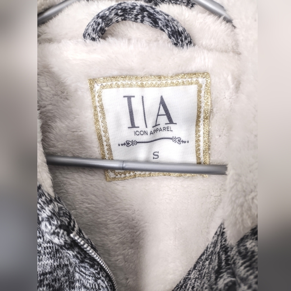 IA Icon Apparel Gray Hooded Zip Up Sweatershirt - Picture 3 of 3